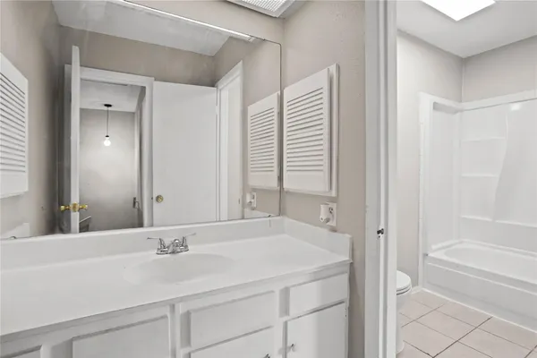 $945 | 12873 High Star Drive, Houston, TX 77072