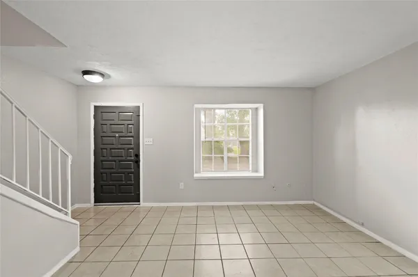 $945 | 12873 High Star Drive, Houston, TX 77072