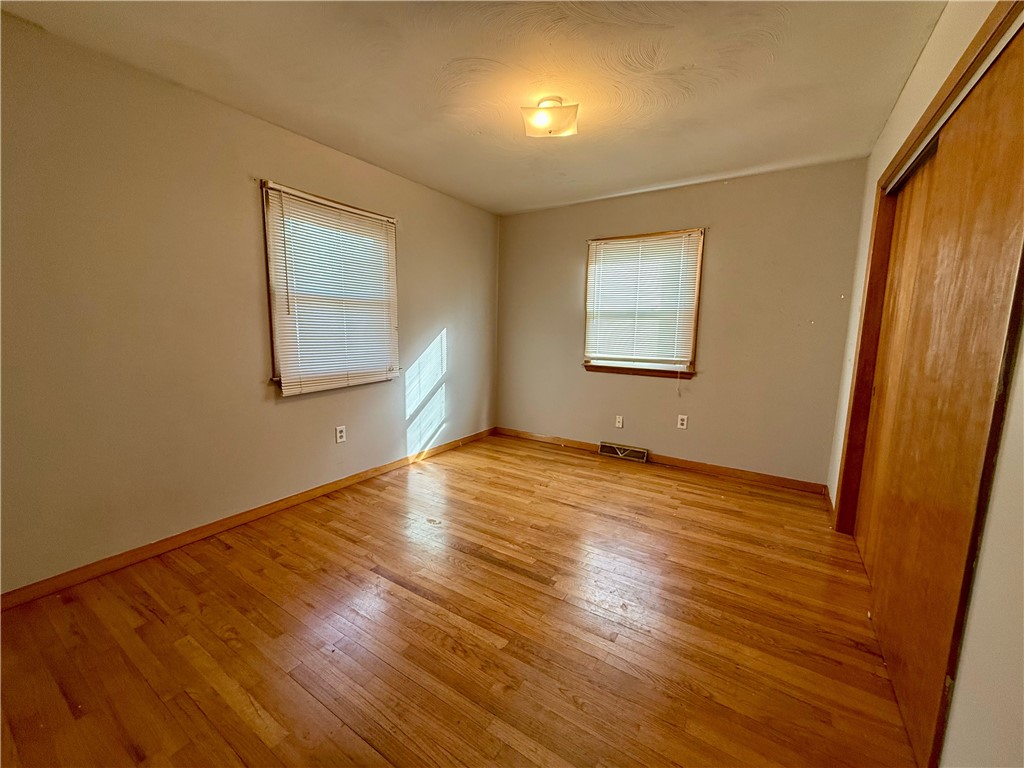 1202 Florida Avenue Decatur, IL 62521 - Photo 9 of 16 Bedroom 2