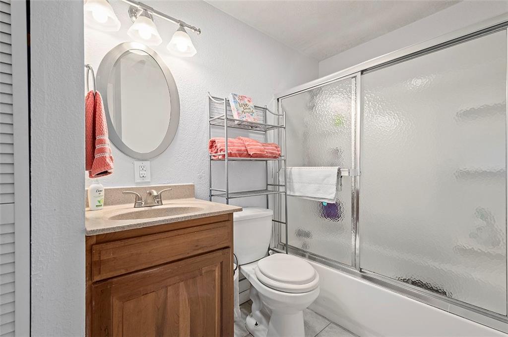 1396 Old Meadow Road Pittsburgh, PA 15241 - Photo 18 of 24 Gallery Image 18
