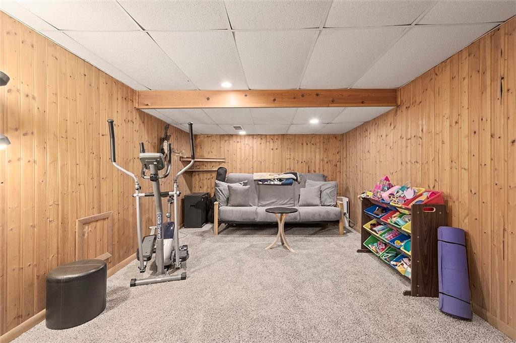 1396 Old Meadow Road Pittsburgh, PA 15241 - Photo 19 of 24 Gallery Image 19