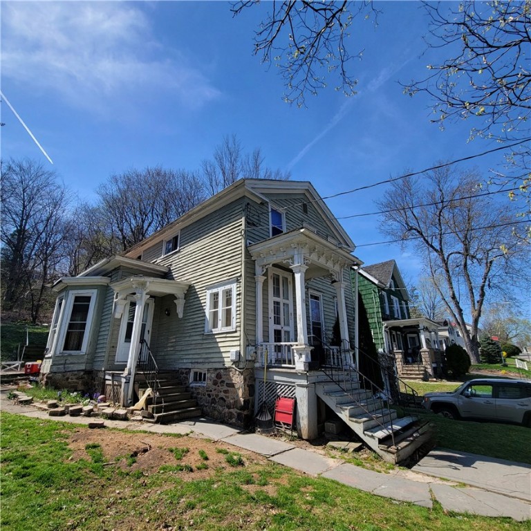 15 Maple Street Lyons, NY 14489 - Photo 2 of 21