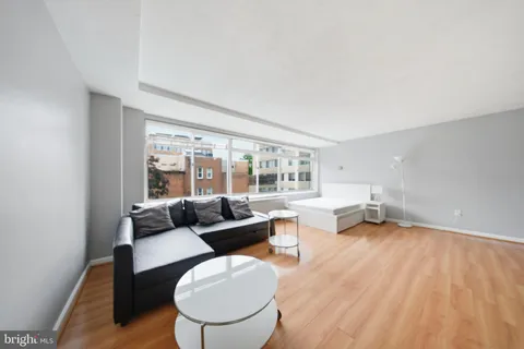 $355,000 | 922 24th Street Northwest, Unit 312, Washington, DC 20037