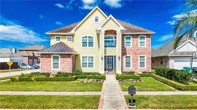 $580,000 | 224 Legrande Bayou Lane, Kenner, LA 70065
