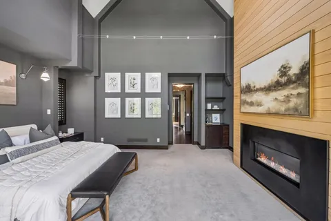 $3,950,000 | 2201 Isengard Lane, Minnetonka, MN 55305