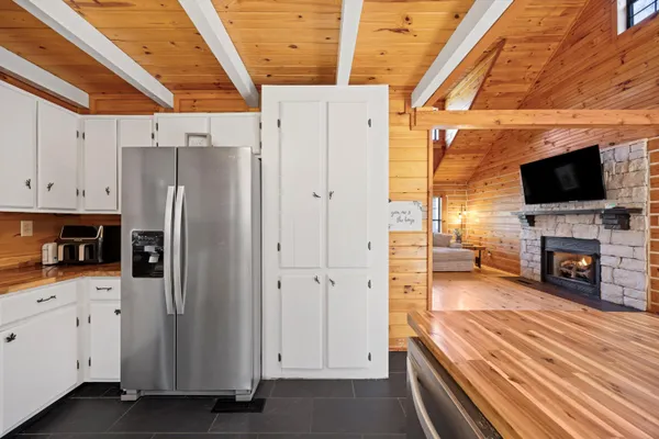 $335,000 | 325 Evening Shadow Lane, Jasper, TN 37347