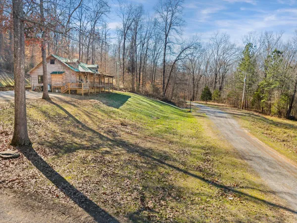 $335,000 | 325 Evening Shadow Lane, Jasper, TN 37347