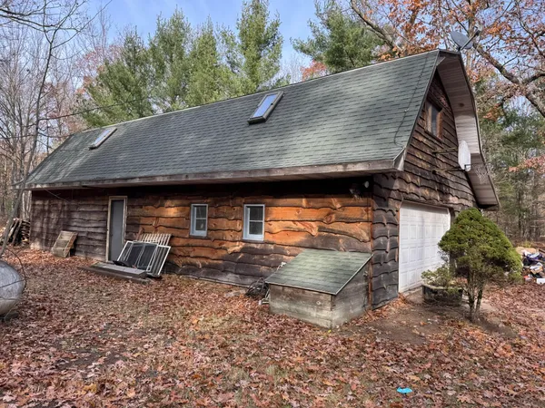 $295,000 | 2772 Skidmore Road, Brethren, MI 49619