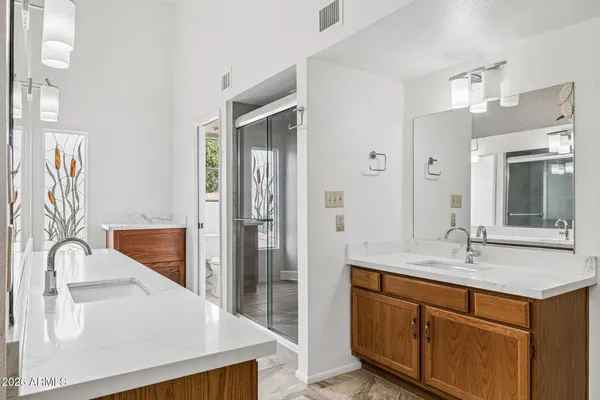 $435,000 | 12802 South 40th Place, Phoenix, AZ 85044
