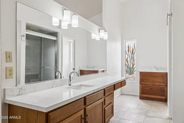 $435,000 | 12802 South 40th Place, Phoenix, AZ 85044