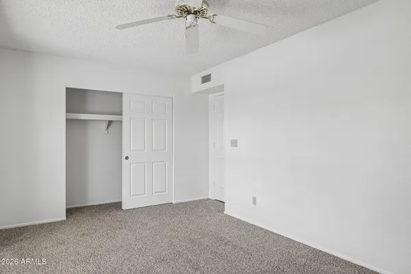 $435,000 | 12802 South 40th Place, Phoenix, AZ 85044