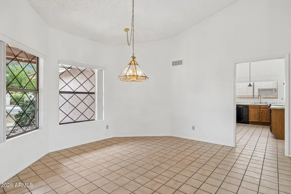 $435,000 | 12802 South 40th Place, Phoenix, AZ 85044