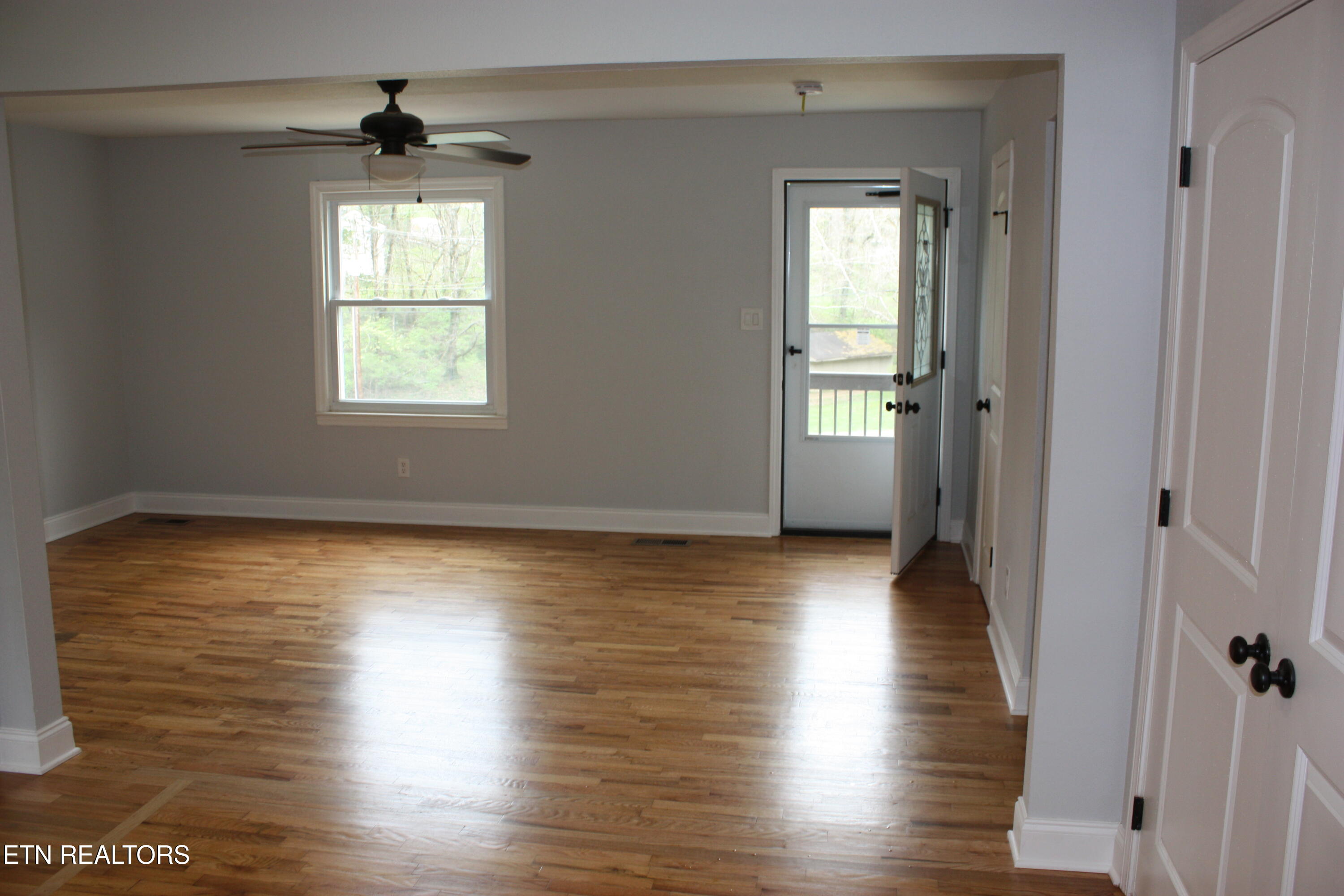 2317 Southside Road Knoxville, TN 37920 - Photo 19 of 32 IMG_2853