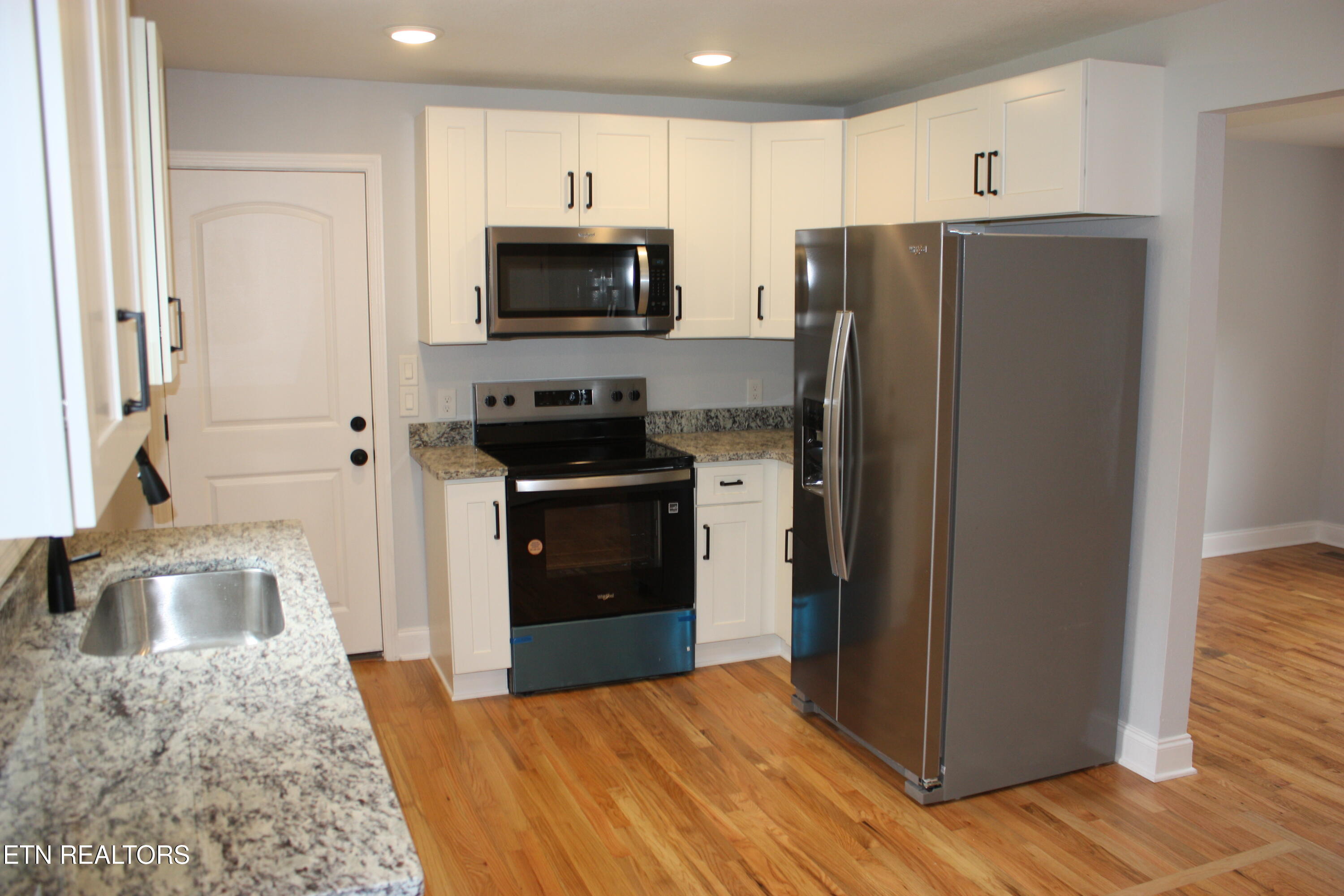 2317 Southside Road Knoxville, TN 37920 - Photo 20 of 32 IMG_2854