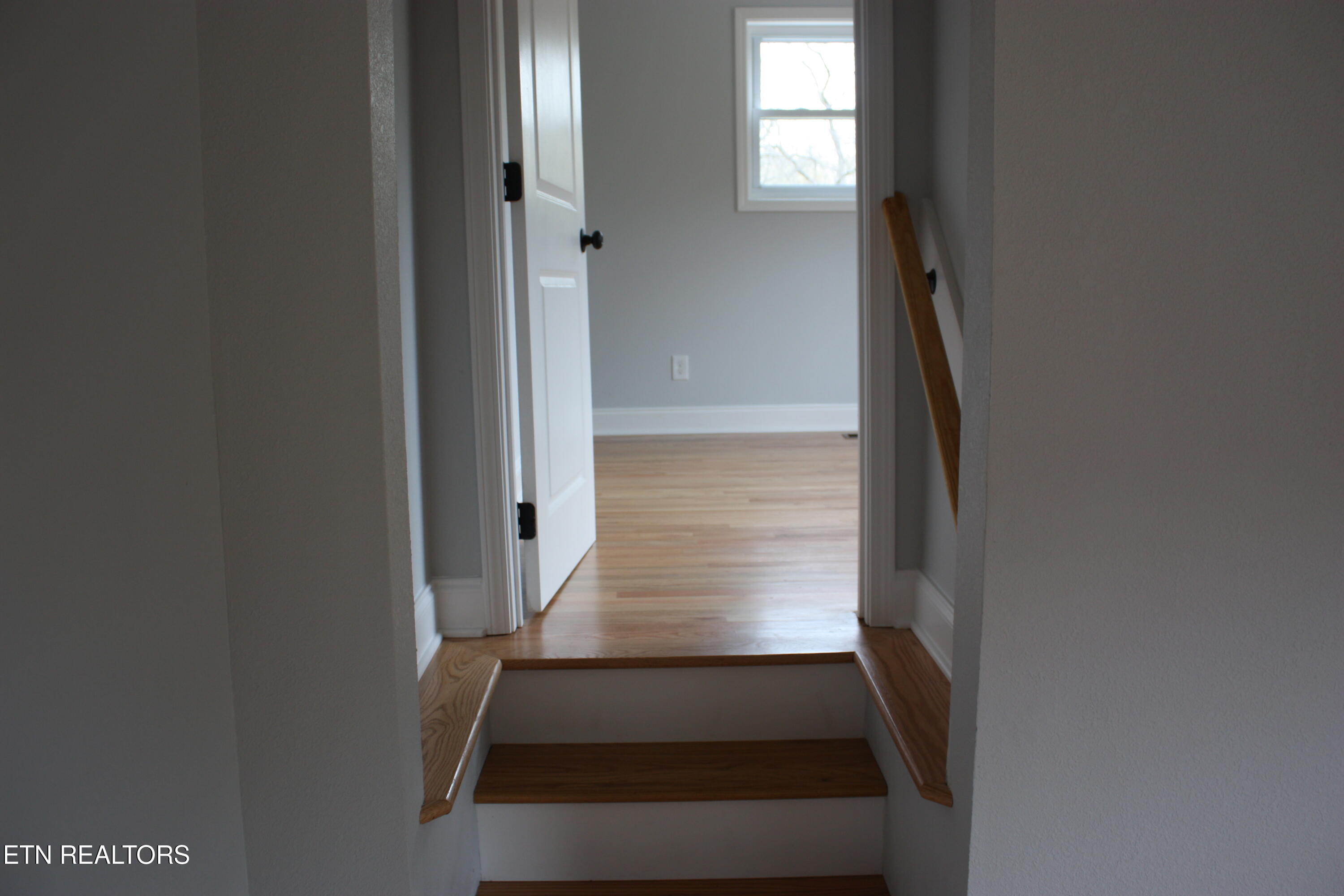 2317 Southside Road Knoxville, TN 37920 - Photo 23 of 32 IMG_2857