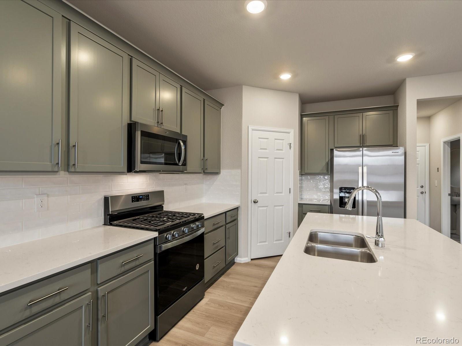 369 Remuda Road Berthoud, CO 80513 - Photo 6 of 31 Gallery Image 6