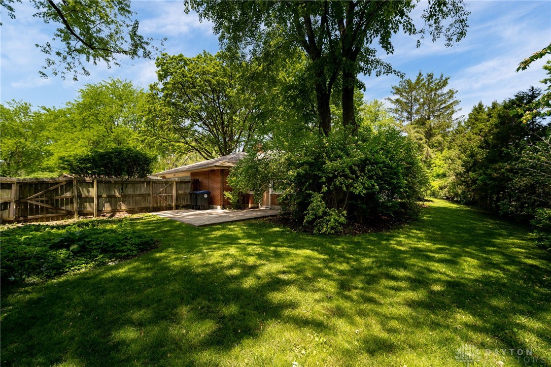 7800 Rain Tree Road Dayton, OH 45459 - Photo 47 of 52 Gallery Image 47