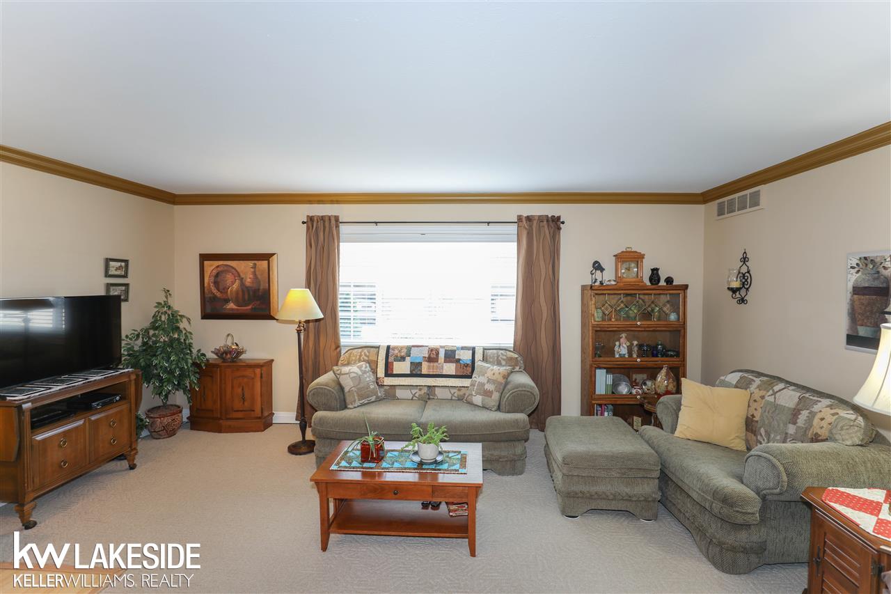 2309 Walton Boulevard, Unit 31 Rochester Hills, MI 48309 - Photo 5 of 23