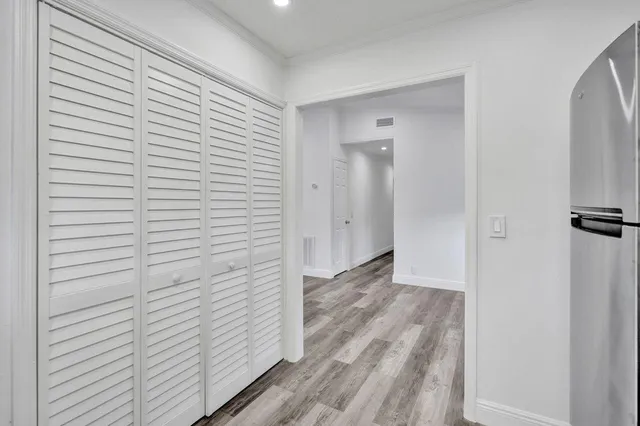 $4,150 | 229 Southwest 1st Avenue, Delray Beach, FL 33444