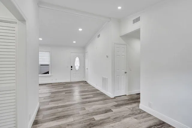 $4,150 | 229 Southwest 1st Avenue, Delray Beach, FL 33444