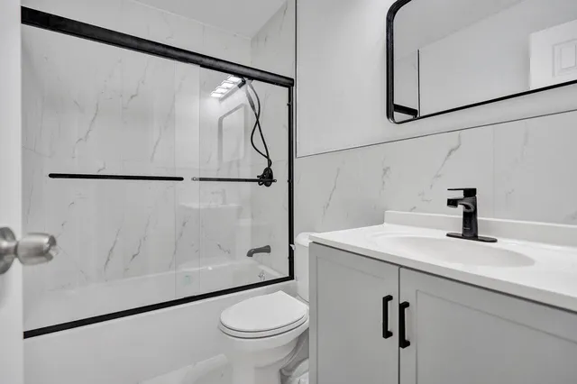 $4,150 | 229 Southwest 1st Avenue, Delray Beach, FL 33444