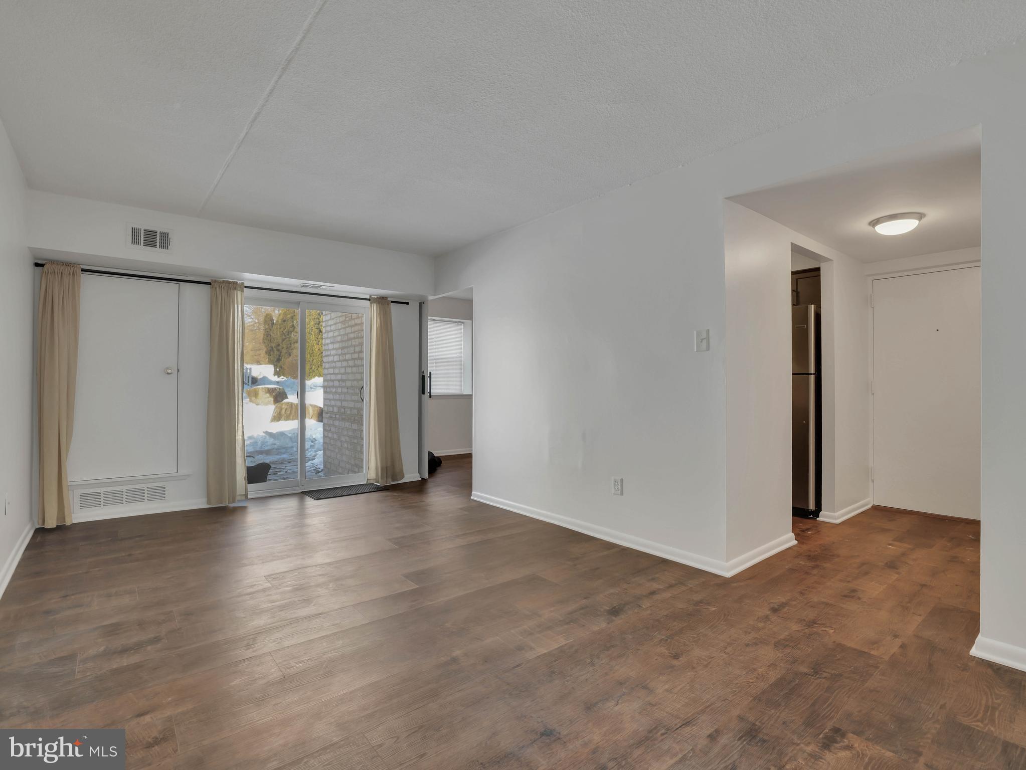 2901 Eagle Road, Unit 2901 West Chester, PA 19382 - Photo 5 of 33