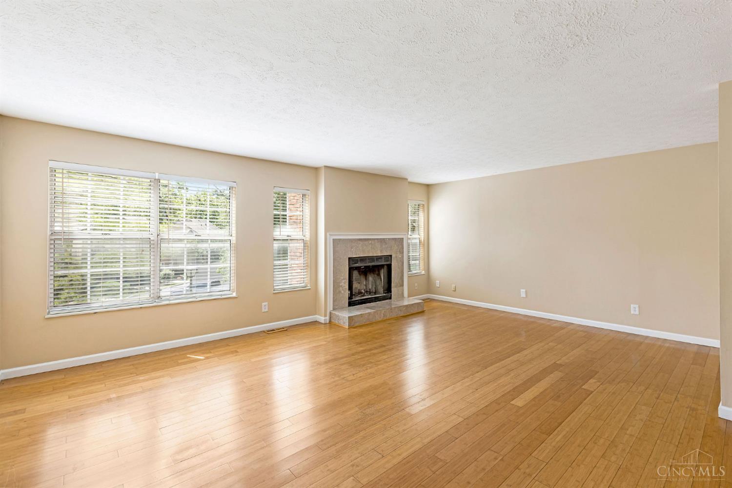 10555 Montgomery Road, Unit 77 Montgomery, OH 45242 - Photo 27 of 54