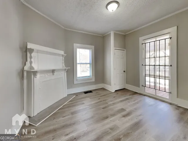 $1,550 | 117 Thayer Avenue Southeast, Atlanta, GA 30315