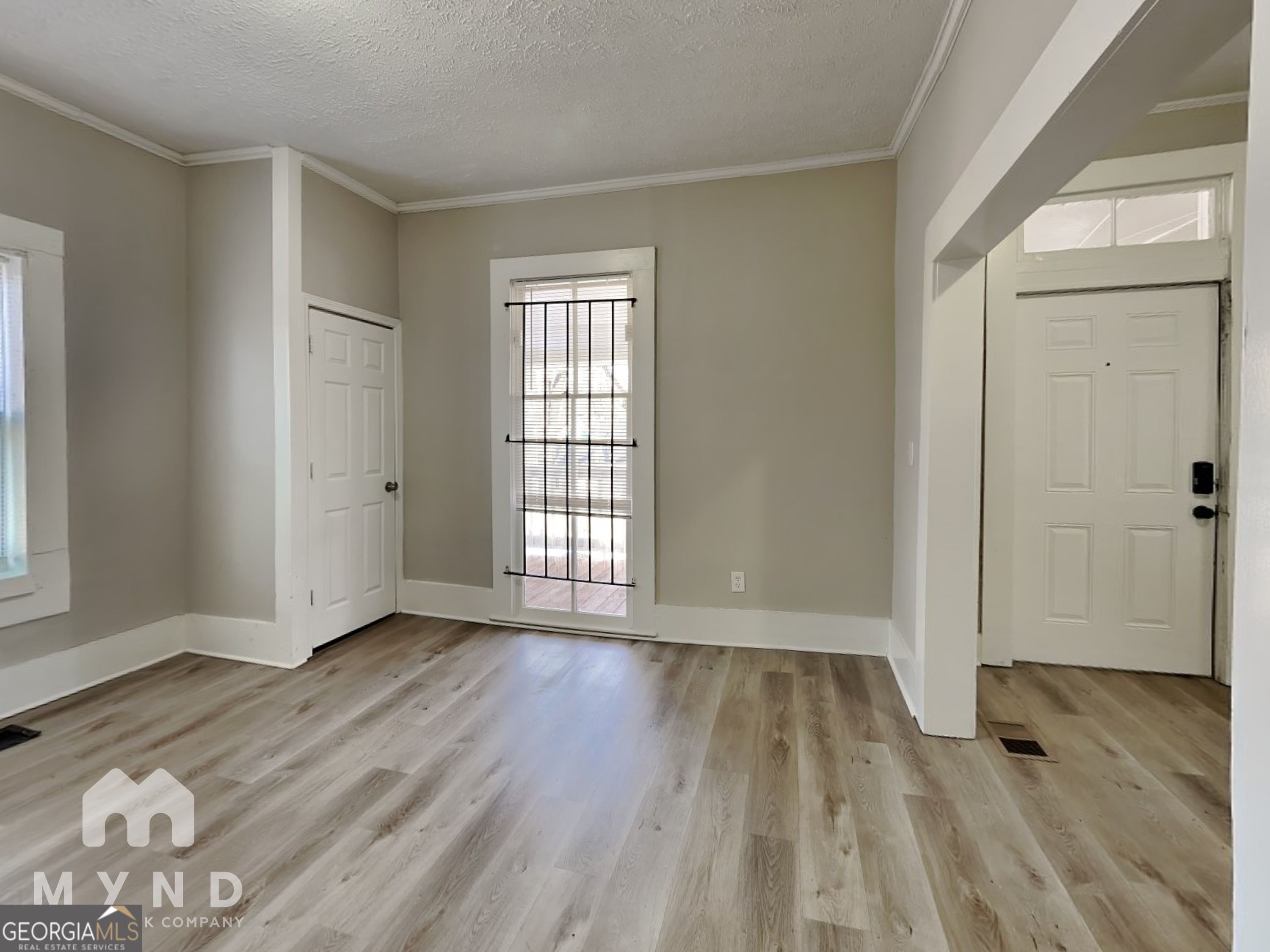 117 Thayer Avenue Southeast Atlanta, GA 30315 - Photo 5 of 17