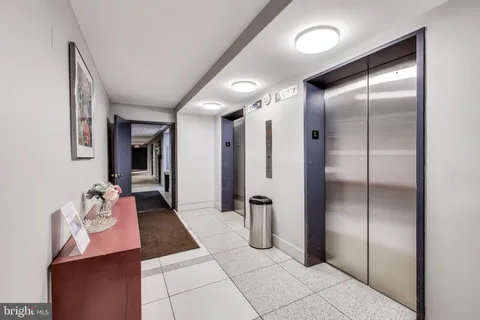 $424,900 | 1325 18th Street Northwest, Unit 1009, Washington, DC 20036