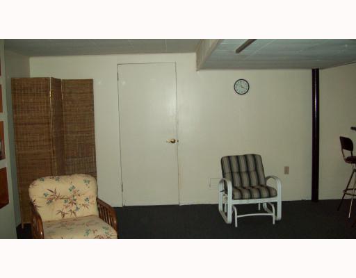 2039 Rockfield Road Pittsburgh, PA 15243 - Photo 14 of 14 Den/Family/Great Room.