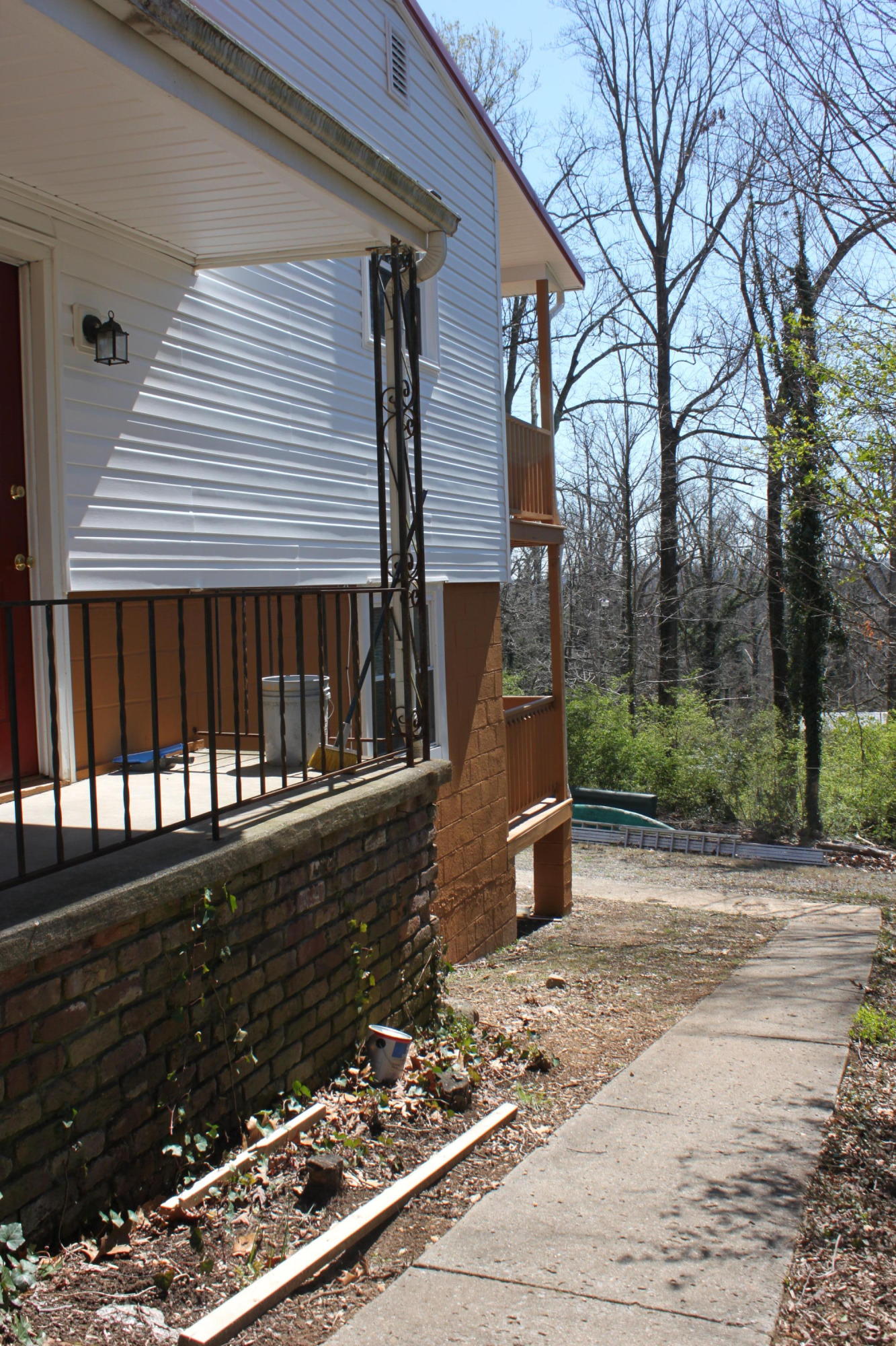 331 West Outer Drive Oak Ridge, TN 37830 - Photo 24 of 26 Side