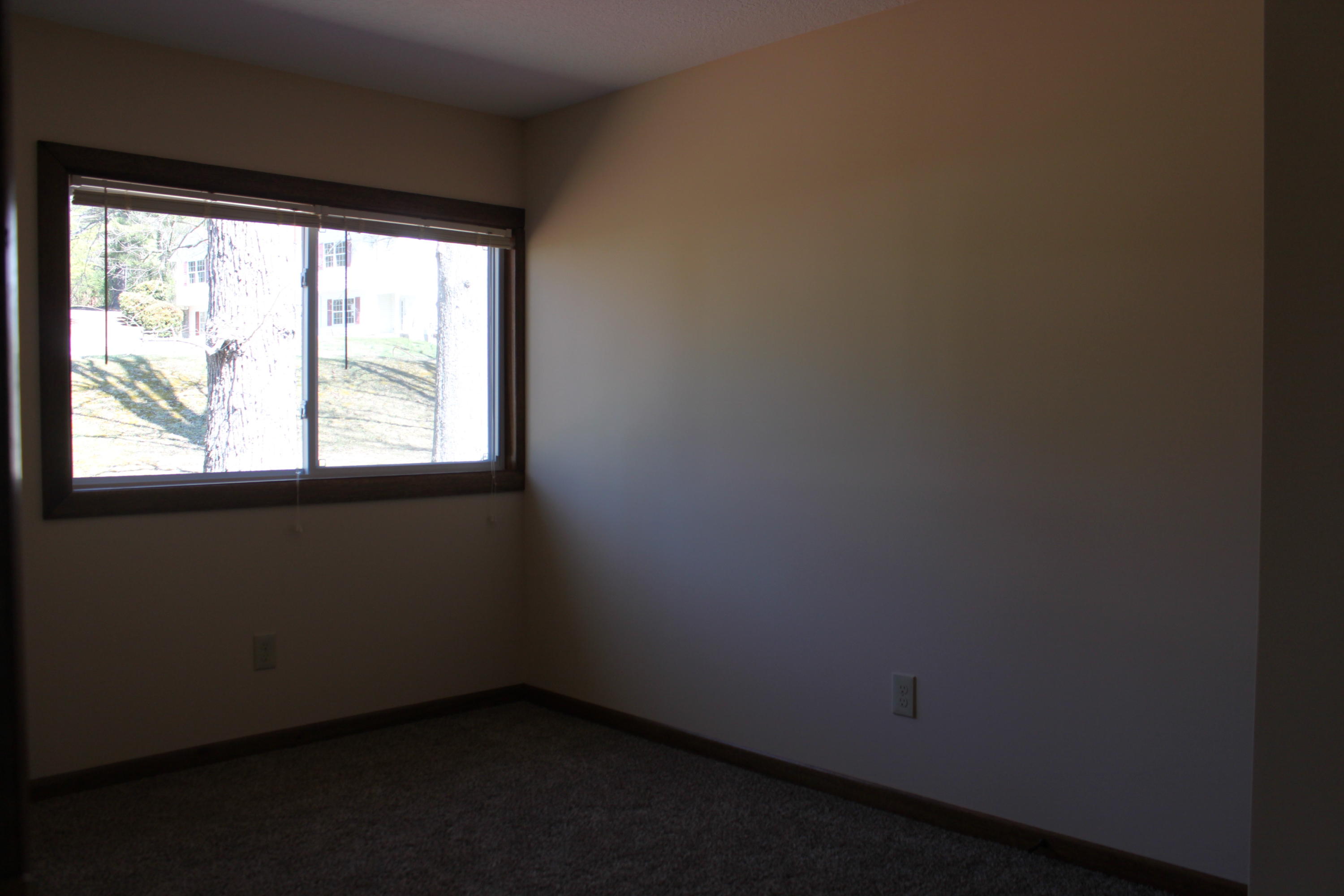 331 West Outer Drive Oak Ridge, TN 37830 - Photo 5 of 26 Bedroom 2