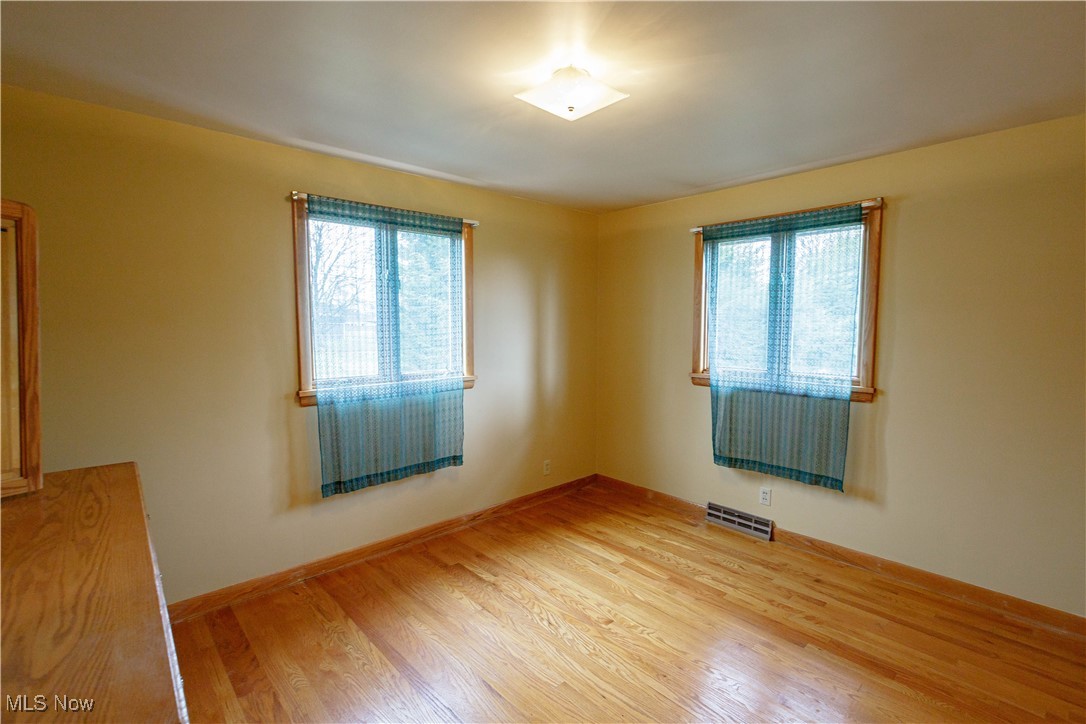 302 South Reeves Avenue Dover, OH 44622 - Photo 26 of 47 Gallery Image 26