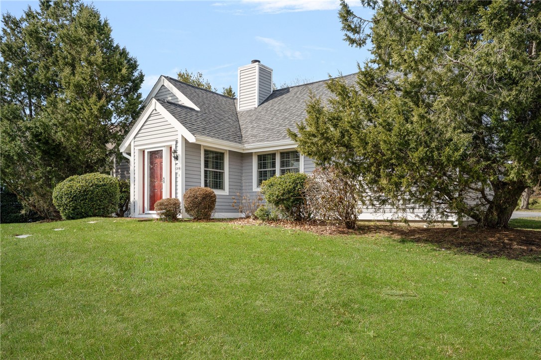 318 Corey Lane, Unit 318 Middletown, RI 02842 - Photo 1 of 31
