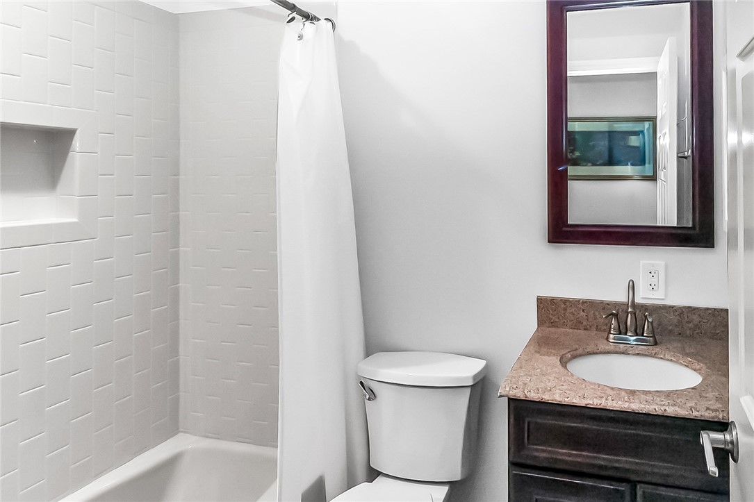 318 Corey Lane, Unit 318 Middletown, RI 02842 - Photo 26 of 31