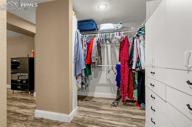 $289,500 | 3940 Hollybrook Lane, Pueblo, CO 81005