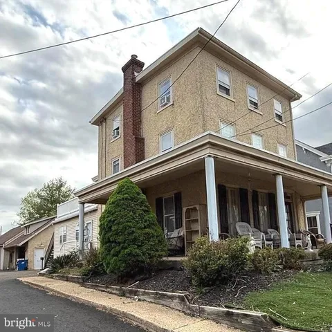 $1,600 | 134 North Main Street, North Wales, PA 19454