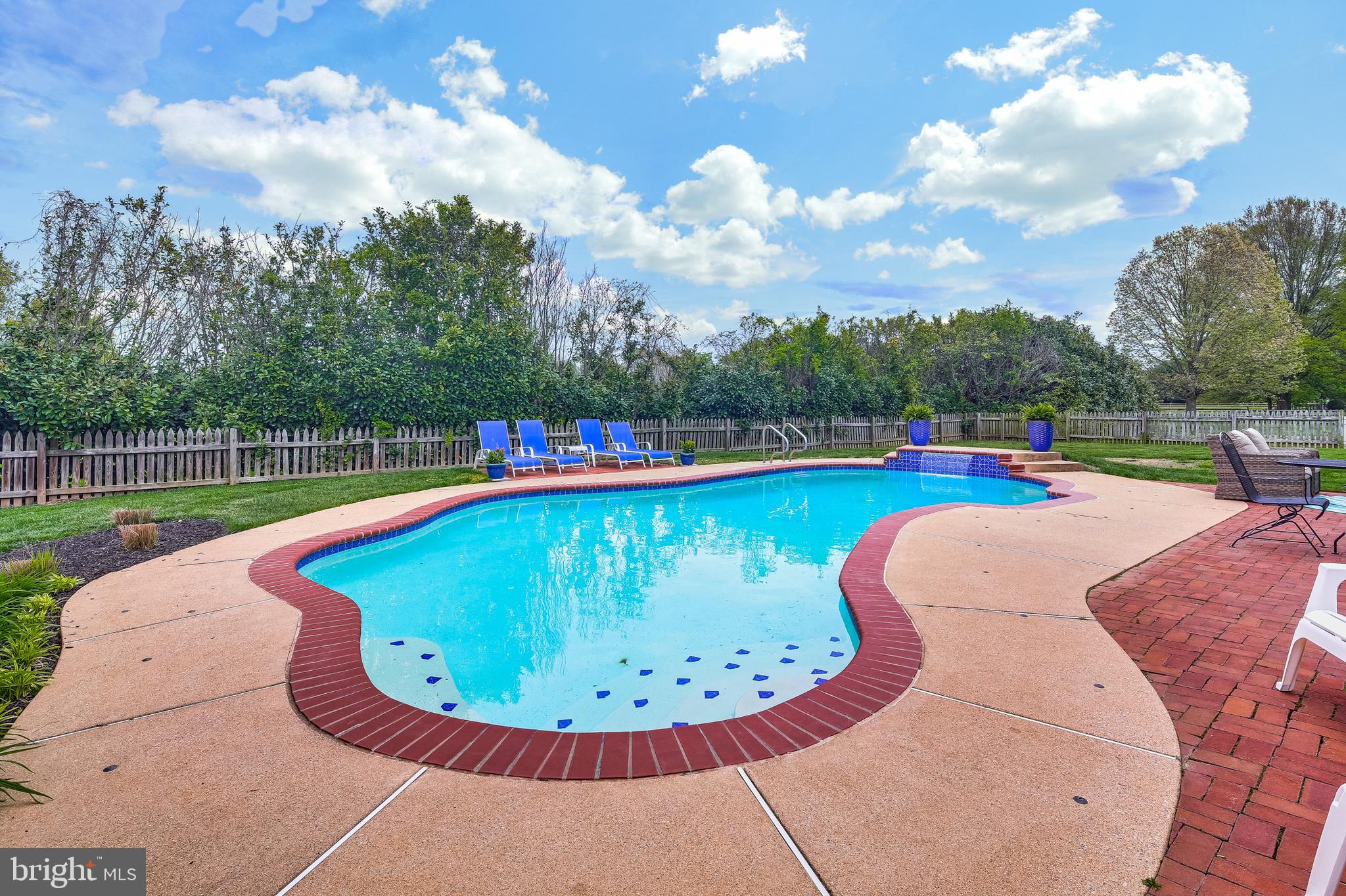 1847 Cherry Road Annapolis, MD 21409 - Photo 31 of 36 Private and serene backyard