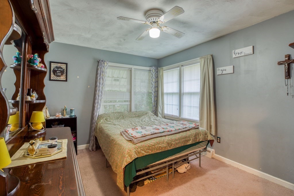 186 Harwich Road West Springfield, MA 01089 - Photo 19 of 27 Gallery Image 19