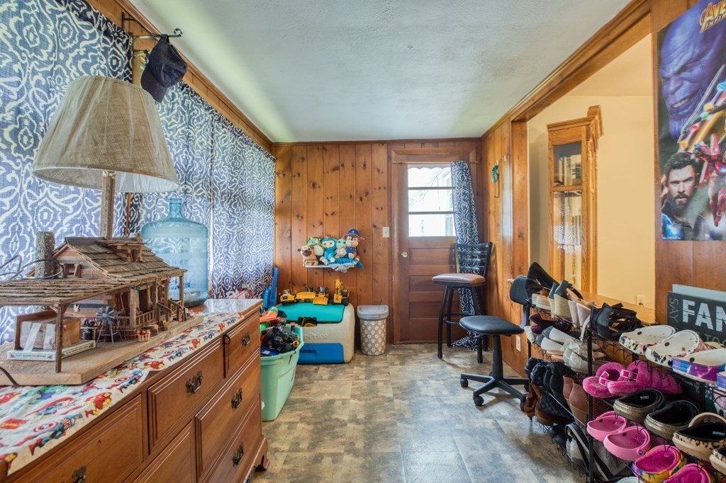 186 Harwich Road West Springfield, MA 01089 - Photo 21 of 27 Gallery Image 21