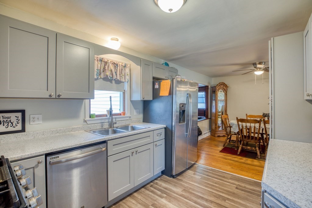 186 Harwich Road West Springfield, MA 01089 - Photo 10 of 27 Gallery Image 10