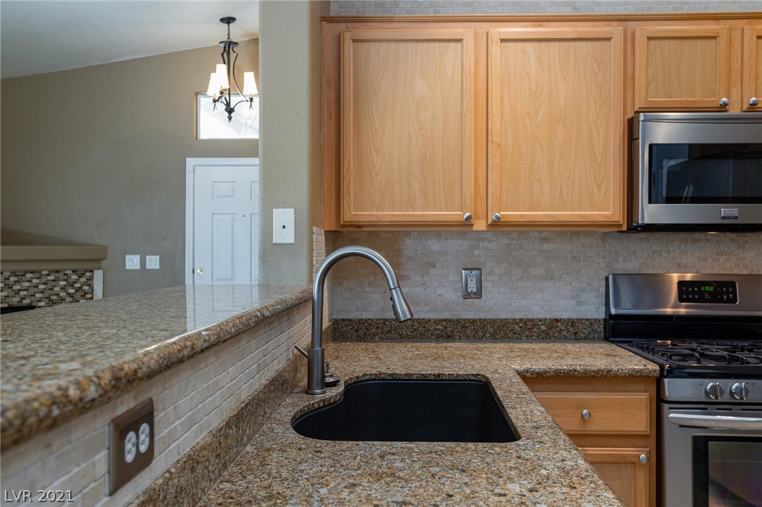 3545 Cactus Shadow Street, Unit 203 Las Vegas, NV 89129 - Photo 11 of 48