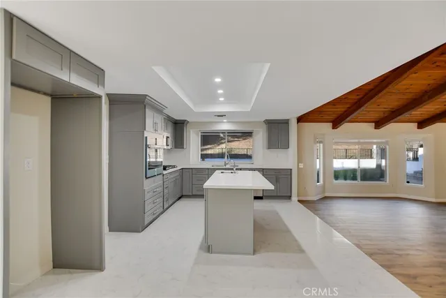 $1,250,000 | 5385 Park Lane, San Bernardino, CA 92404