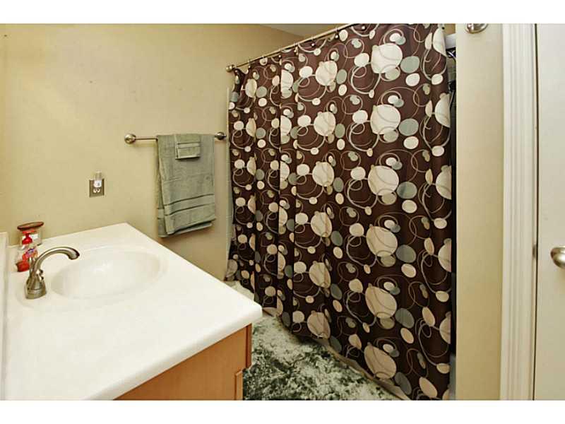 7228 Eagle Road Indianapolis, IN 46278 - Photo 11 of 24 Gallery Image 11
