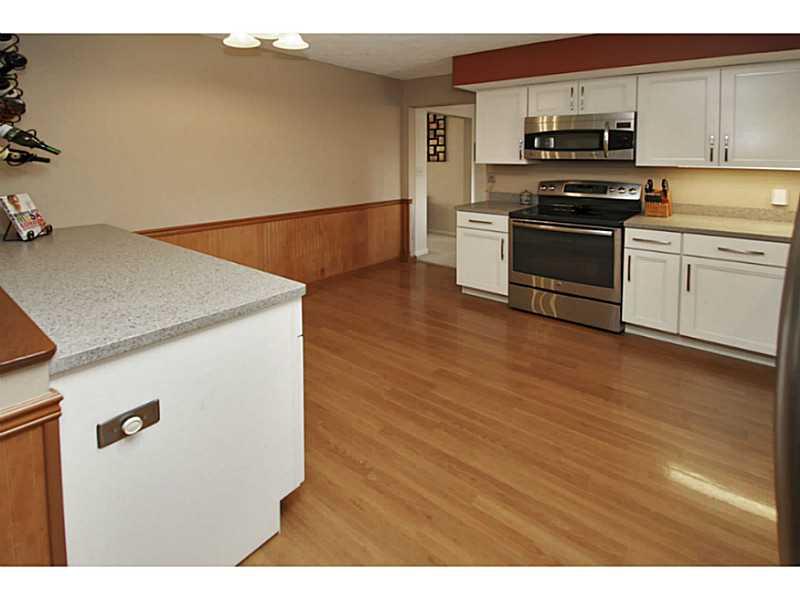7228 Eagle Road Indianapolis, IN 46278 - Photo 12 of 24 Gallery Image 12