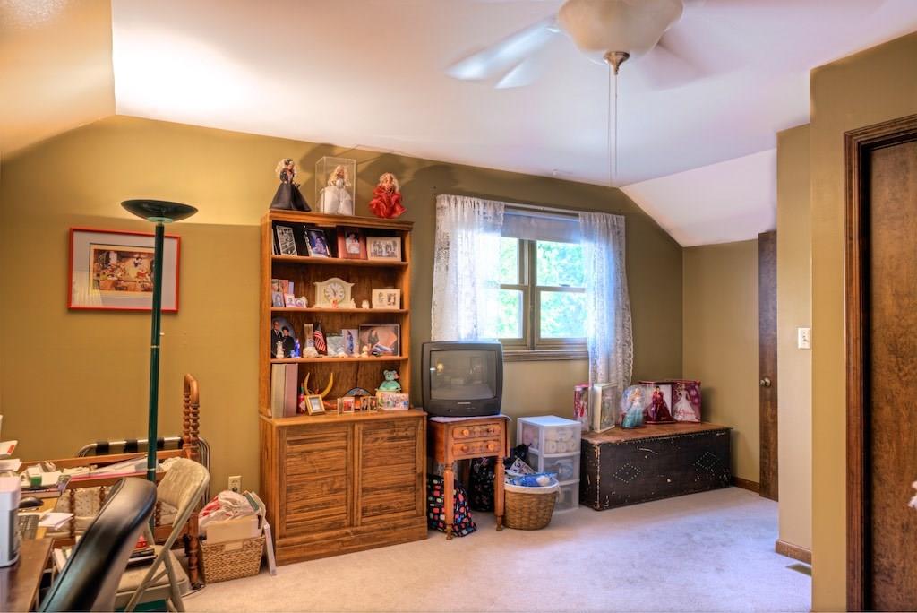 940 Rocky Ford Road Columbus, IN 47203 - Photo 35 of 45 Gallery Image 35