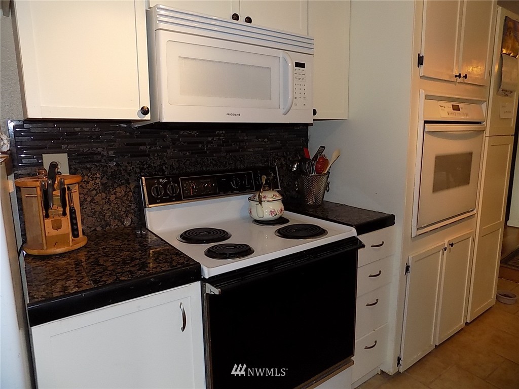 910 Clarke Road Aberdeen, WA 98520 - Photo 8 of 24 Gallery Image 8