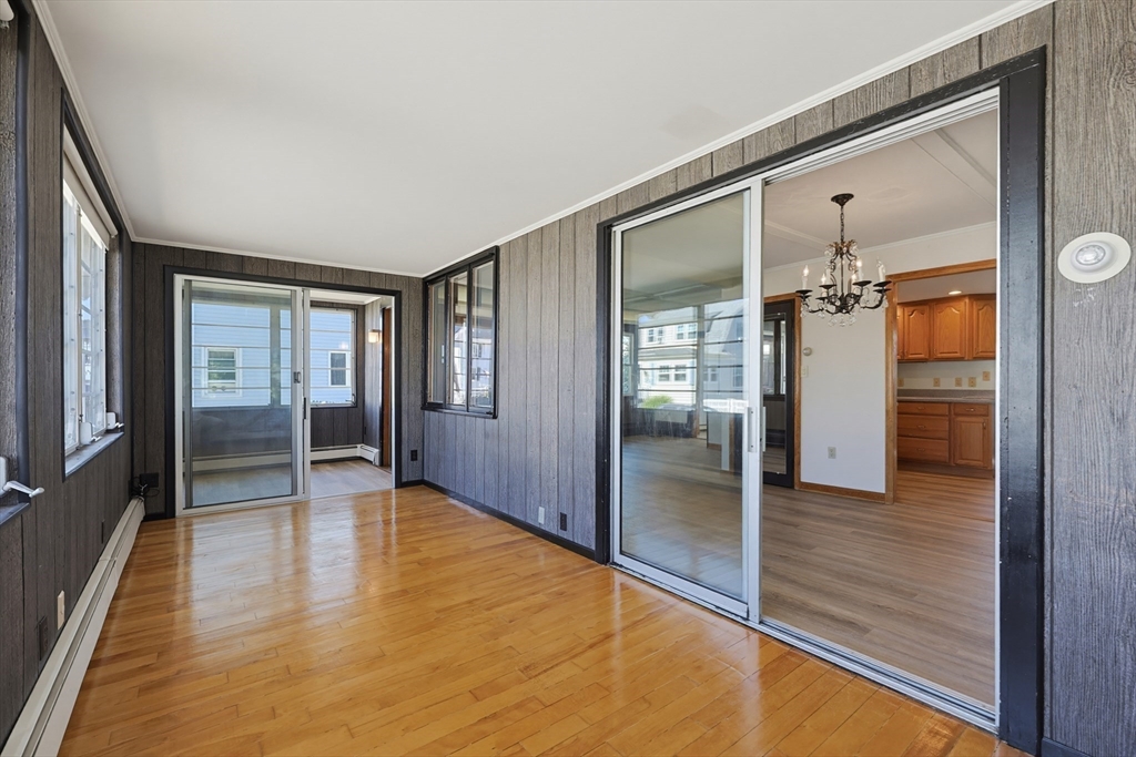 24 Poplar Road Quincy, MA 02169 - Photo 5 of 25
