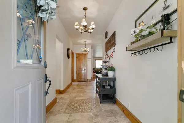 $525,000 | 132 Southside Drive, Gainesville, TX 76240